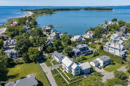 25 Cove Rd, Old Greenwich, CT, 06870-2428 | Card Image