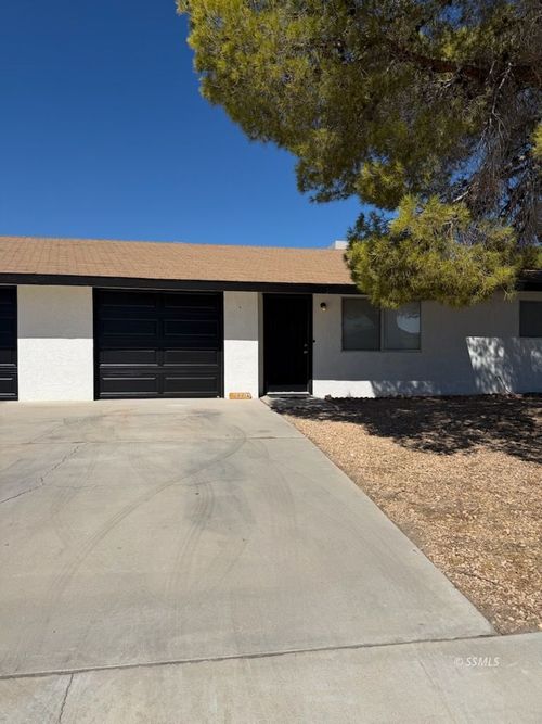 apt-a-127-A S Gateway Blvd, Ridgecrest, CA, 93555-4343 | Card Image