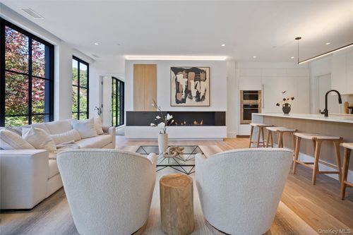 duplex-2-41 Richmondville Avenue, Out of Area, CT, 06880 | Card Image