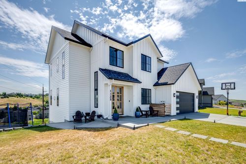 1325 Sw Panorama Dr, Pullman, WA, 99163-7302 | Card Image