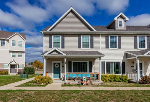 700 Nantucket Pl, Norwalk, IA, 50211-9769 | Card Image