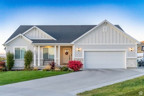 993 E 270 S, Smithfield, UT, 84335-1393 | Card Image