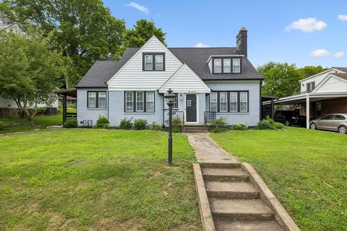 214 River St, Hartsville, TN, 37074-1711 | Card Image