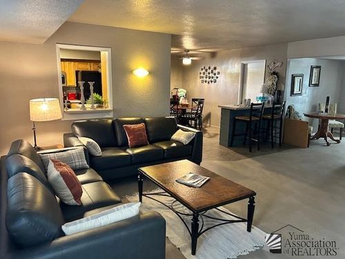 1480 S 7th Ave, Yuma, AZ, 85364-4544 | Card Image