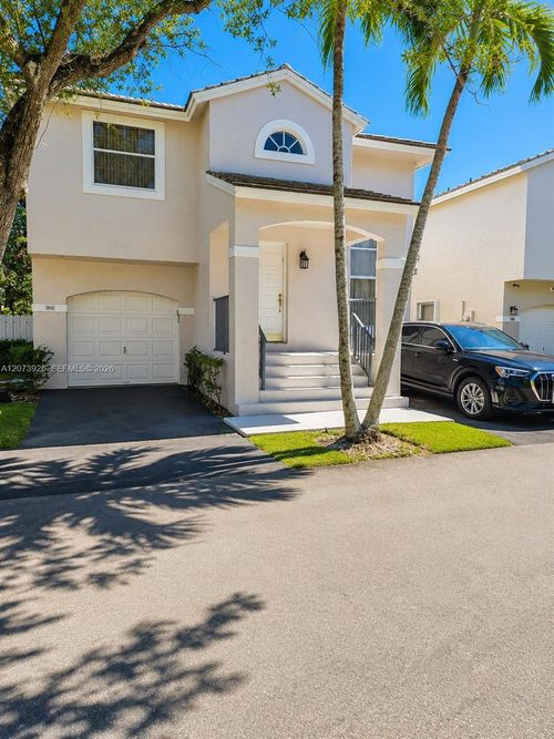 9840-9840 Nw 9th Ct, Plantation, FL, 33324-1141 | Card Image