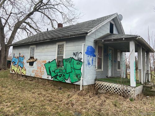 1912 Thom St, Flint, MI, 48506-2859 | Card Image