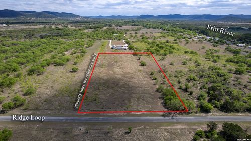 869 Ridge Loop, Rio Frio, TX, 78879 | Card Image
