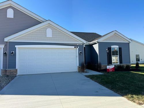 111 Wellesley Dr, Delaware, OH, 43015-4542 | Card Image