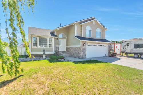 12509 S Elm Meadows Rd, Riverton, UT, 84065-7185 | Card Image