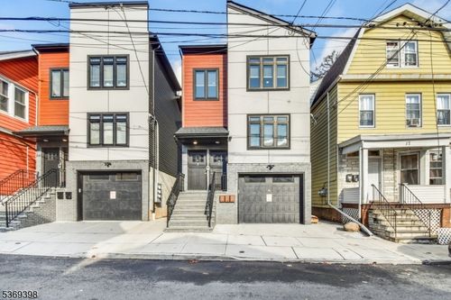 2-19 Shaw Ave, Newark, NJ, 07112-1525 | Card Image