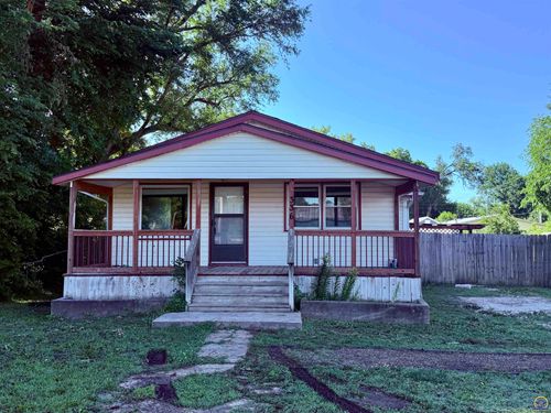 336 13th St, Ogden, KS, 66517-4058 | Card Image
