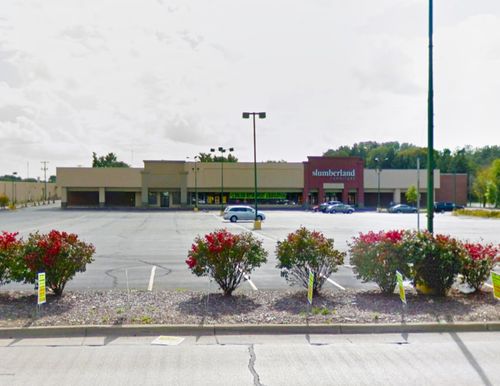 756 E Napier Ave, Benton Harbor, MI, 49022-6124 | Card Image