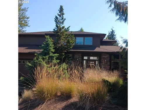 1674 Olympia Ct Nw, Salem, OR, 97304-2094 | Card Image