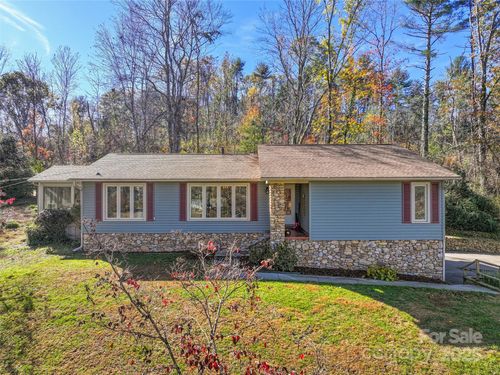 18 Terrace Ln, Weaverville, NC, 28787-9485 | Card Image