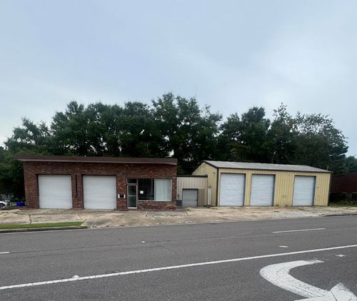 60 S John Sims Parkway, Valparaiso, FL, 32580 | Card Image