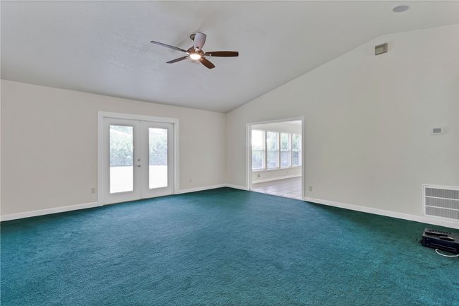 2225 86 Th Dr, House other with 2 bedrooms, 2 bathrooms and null parking in Vero Beach FL | Image 16