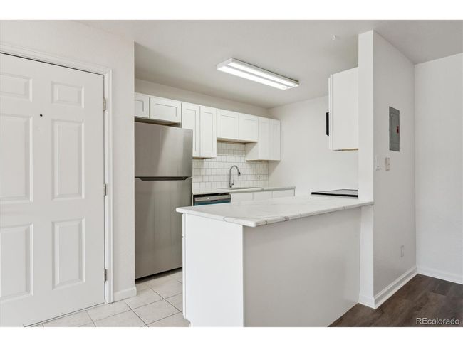 APT-302 - 13095 W Cedar Dr, House attached with 2 bedrooms, 2 bathrooms and null parking in Lakewood CO | Image 7
