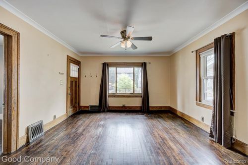 378 Fielding St, Ferndale, MI, 48220-3230 | Card Image