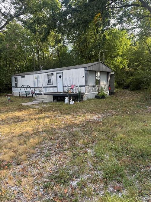 10444 Slant Road, Carlyle, IL, 62231 | Card Image