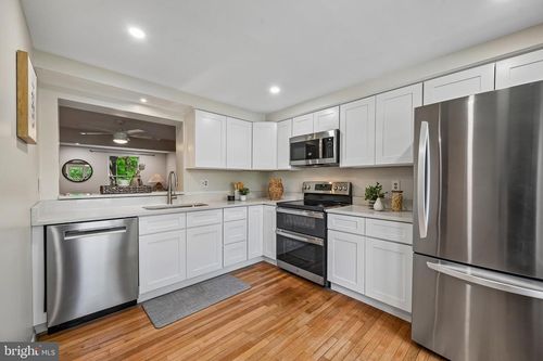 3619 Autumn Glen Cir, BURTONSVILLE, MD, 20866-2031 | Card Image