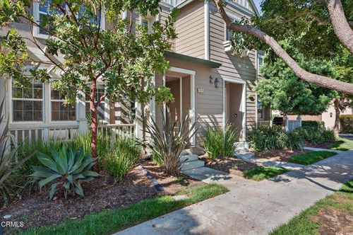 644 Flathead River St, Oxnard, CA, 93036-5308 | Card Image
