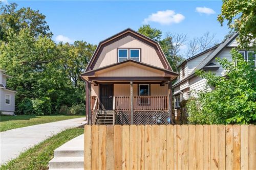 3416 Park Ave, Kansas City, MO, 64109-2537 | Card Image