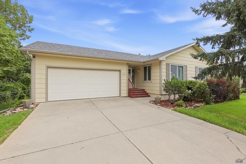 3920 Wisconsin Ave, Rapid City, SD, 57701-7656 | Card Image