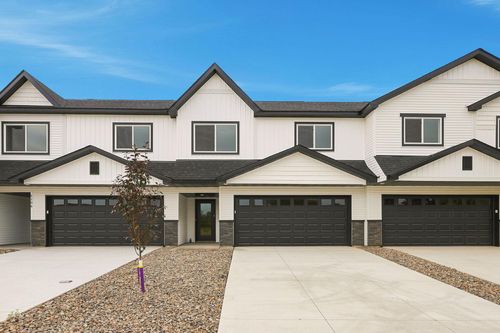 1104 45th Ave Ne, Saint Cloud, MN, 56304-4668 | Card Image