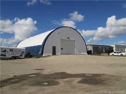 8802 99 Street, Clairmont, AB, T8V5A8 | Card Image
