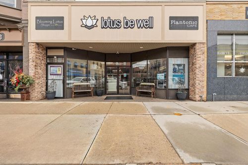 47 N Main Street, Hartford, WI, 53027 | Card Image