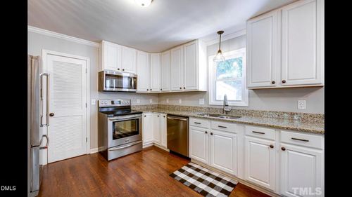 105 Holly Acres Rd, Holly Springs, NC, 27540-9058 | Card Image