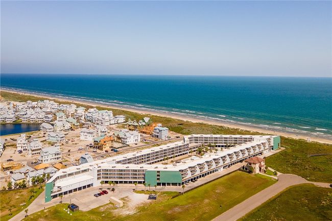 APT-332 - 5973 State Highway 361, Condo with 2 bedrooms, 2 bathrooms and null parking in Port Aransas TX | Image 39