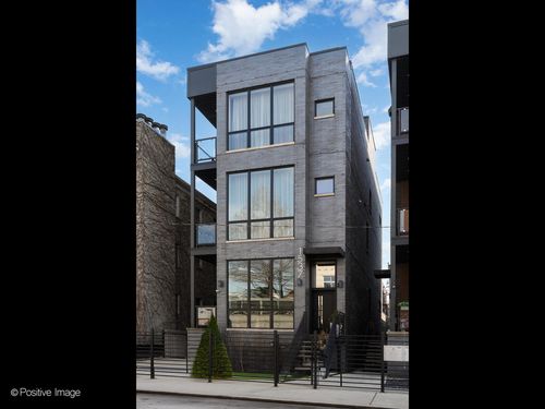 2-1537 W Pearson St, Chicago, IL, 60642-5210 | Card Image