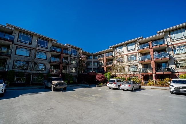 335 - 2233 Mckenzie Road, Condo with 1 bedrooms, 1 bathrooms and 1 parking in Abbotsford BC | Image 4