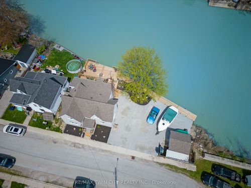 310 Emily St, Wallaceburg, ON, N8A4K3 | Card Image