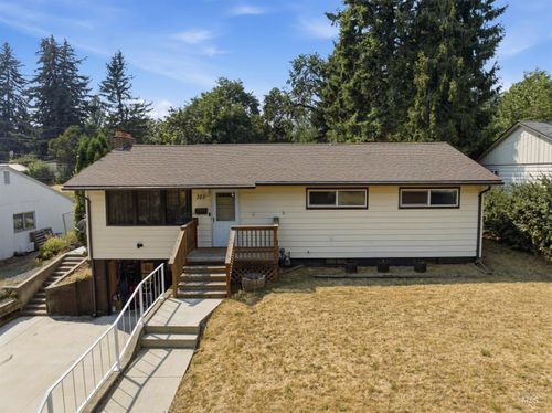 323 N Grant St, Moscow, ID, 83843-3673 | Card Image