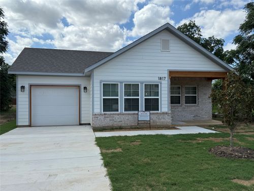 1817 Cooper St, Dallas, TX, 75215-3651 | Card Image