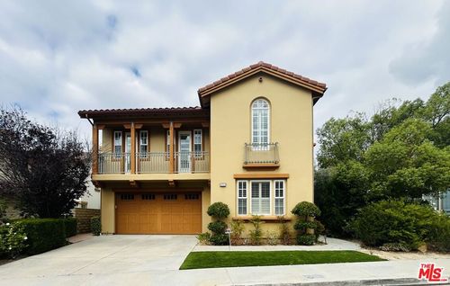 4701 Luna Ct, Calabasas, CA, 91302-3549 | Card Image