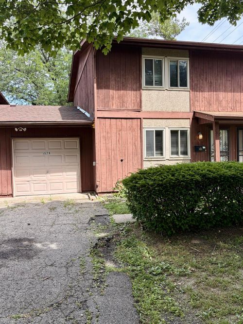 d-2278 Wadsworth Dr, Columbus, OH, 43232-3833 | Card Image
