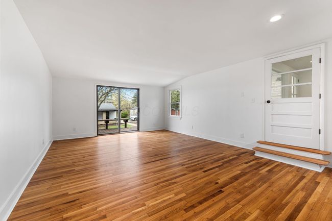 206 W Columbus St, House other with 4 bedrooms, 2 bathrooms and null parking in Lithopolis OH | Image 20