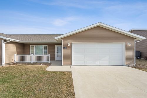 36-122 Goldfinch Ct, Independence, IA, 50644-1300 | Card Image