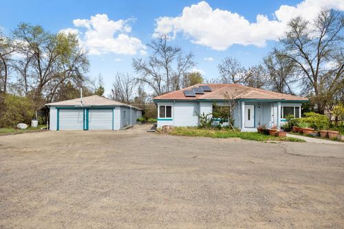 9888 S Oak Grove Ave, Knights Landing, CA, 95645 | Card Image