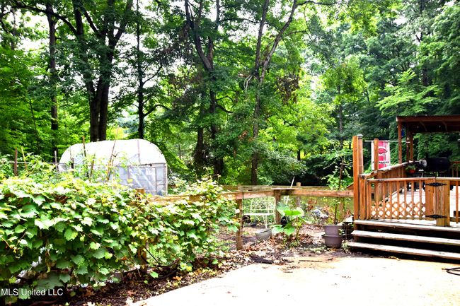 glen artney deck and garde | Image 24