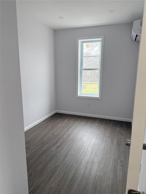 apt-2-126-18 111th Ave, South Ozone Park, NY, 11420-1535 | Card Image