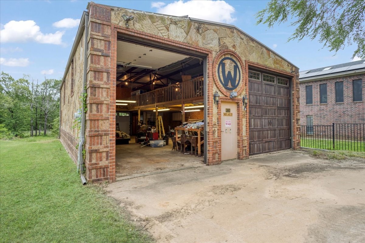 Land in Powderly 5