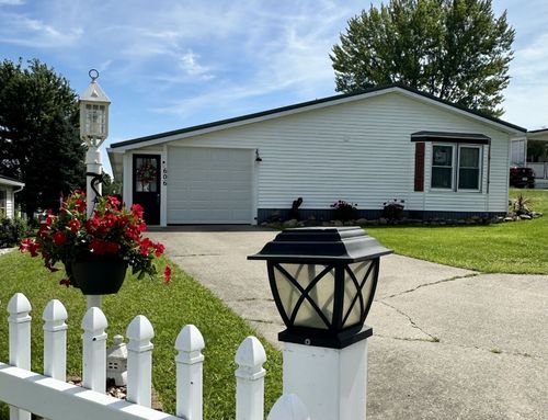 606 Lark Ln, Apollo, PA, 15613-8431 | Card Image