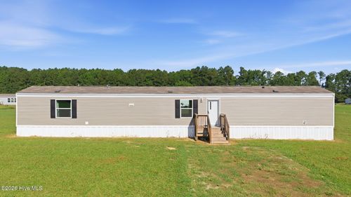 208 Meadow Dr, Rich Square, NC, 27869-9468 | Card Image