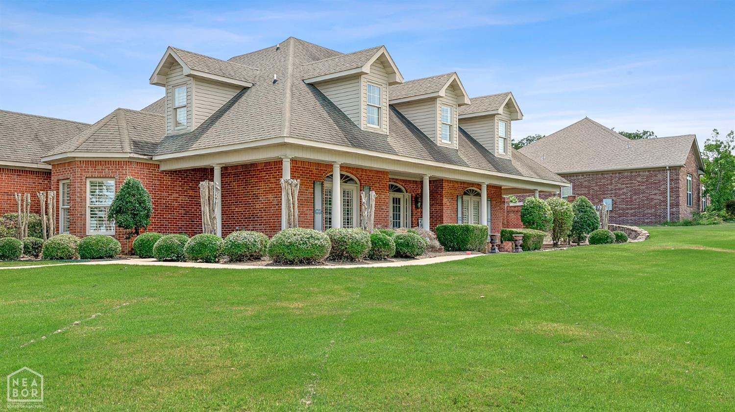 Layman Dr, Jonesboro, AR 72404