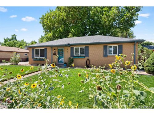 4565 Flower St, Wheat Ridge, CO, 80033-3052 | Card Image