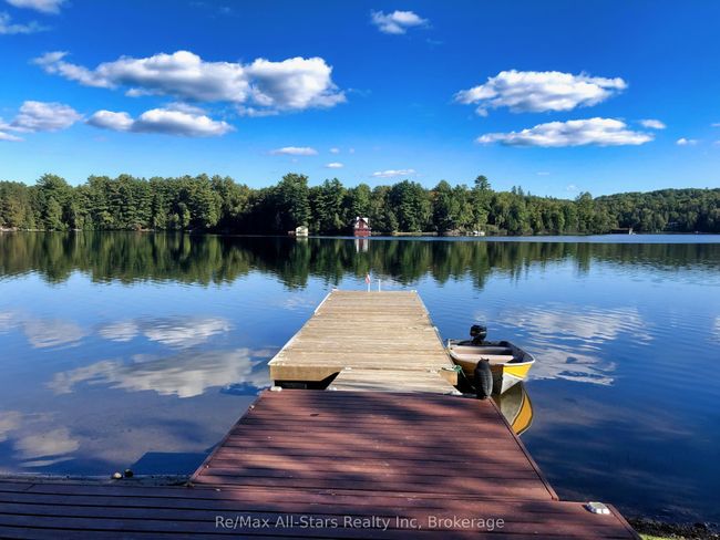 1082 Kawagama Lake Rd, House other with 3 bedrooms, 2 bathrooms and 2 parking in Haliburton ON | Image 4